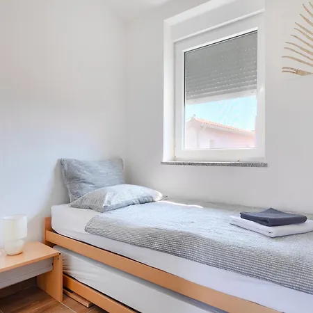 Сasa de vacaciones Lara 2 *