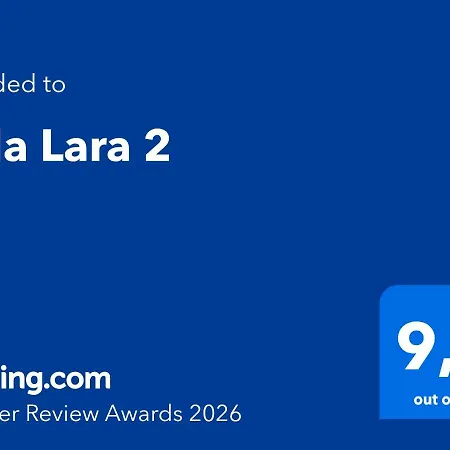 펜션 Lara 2 Ližnjan