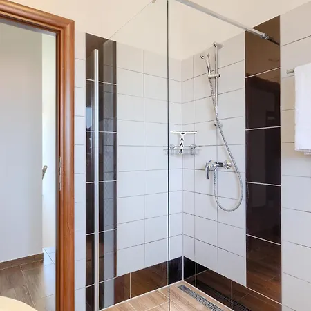 Prázdninový dům Lara 2