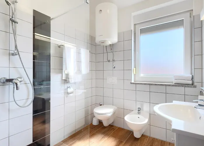 Casa vacanze Lara 2 *